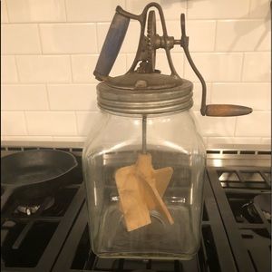 6 Quart milk churn